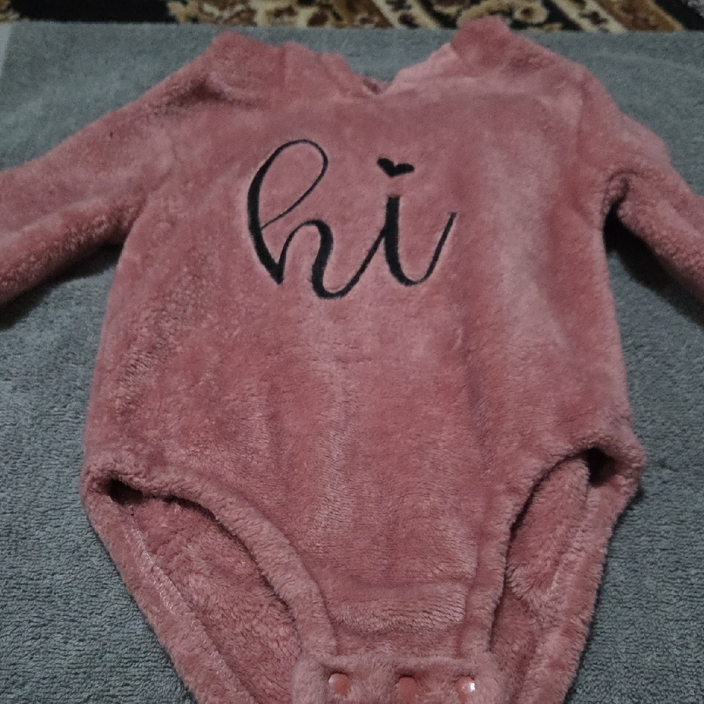 SHEIN Dusty Pink Fleece Bodysuit with Heart Detail